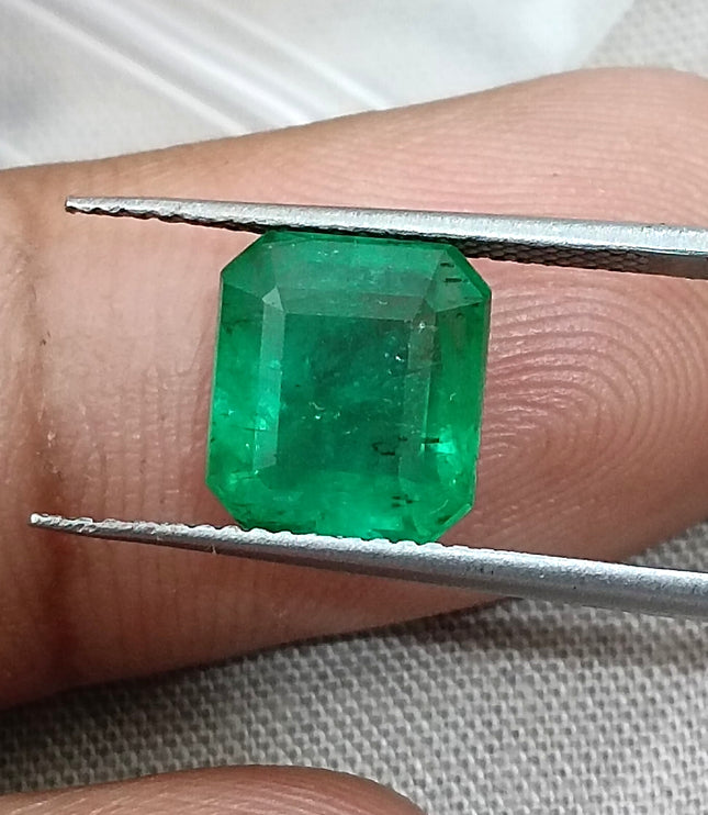 Emerald Natural 3.64ct GSI Certified Medium Deep Parrot Green Octagon Cut Loose Gemstone
