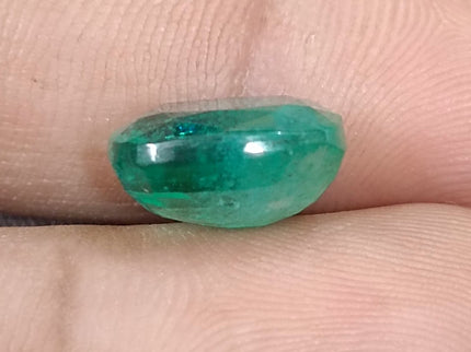 6.86ct Zambian Emerald, Natural Medium Green Stone