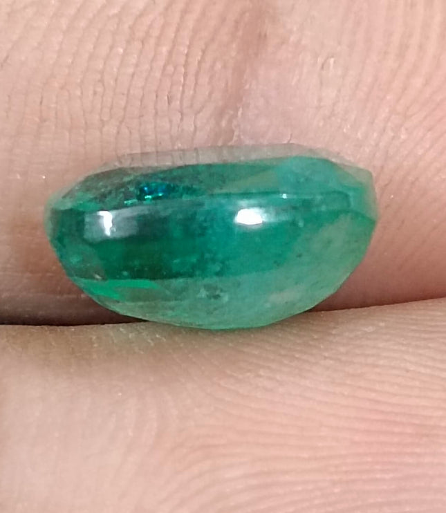 6.86ct Zambian Emerald, Natural Medium Green Stone
