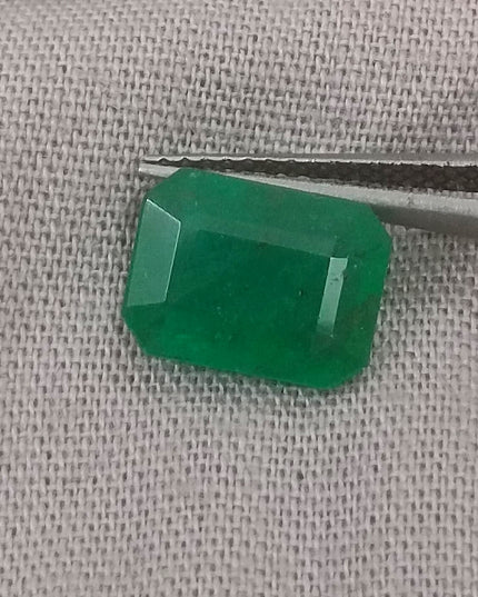 2.20ct GSI Certified Deep Velvet Green Zambian Emerald Minor Oiled Loose Gemstone