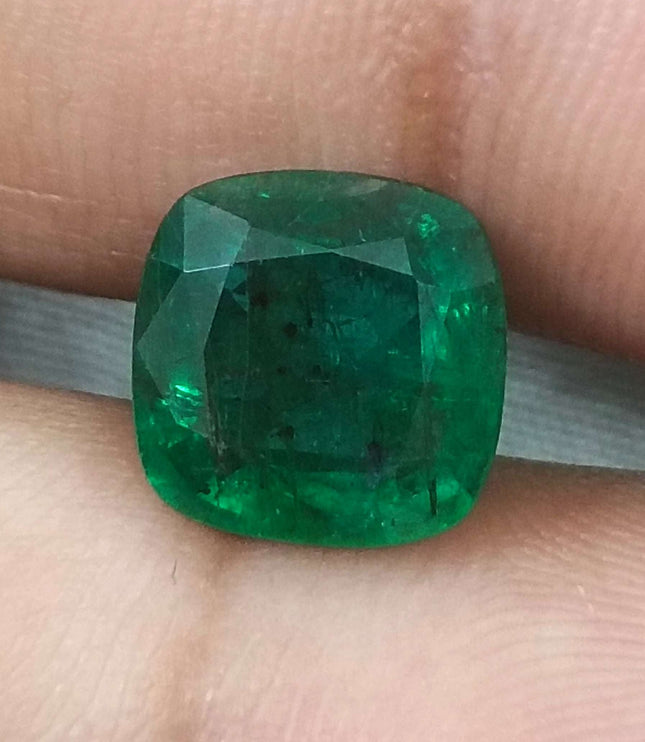 3.38ct Certified Zambian Emerald, Deep Vivid Green Gemstone.