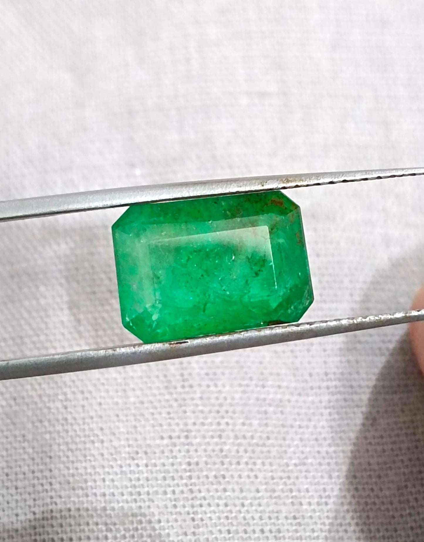 4.63ct IGI Certified Deep Green Swat Emerald, 100% Natural Gem