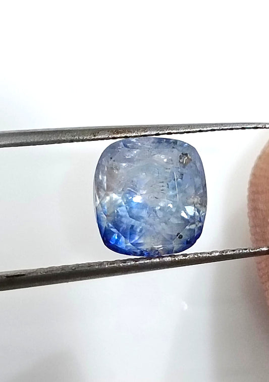 GSI Certified 3.58ct Blue Ceylon Sapphire, 100% Natural untreated Gemstone