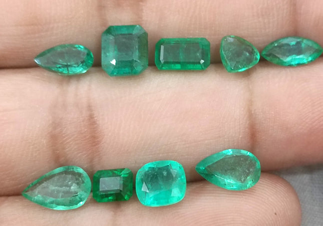 9.00ct Natural Zambian Emerald Parcel Minor Oiled Loose Gemstones