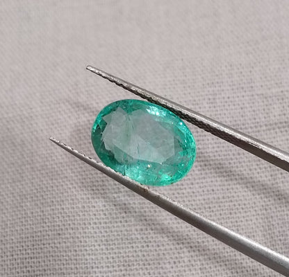 GSI Certified 3.00ct Zambian Emerald, 100% Natural Gemstone