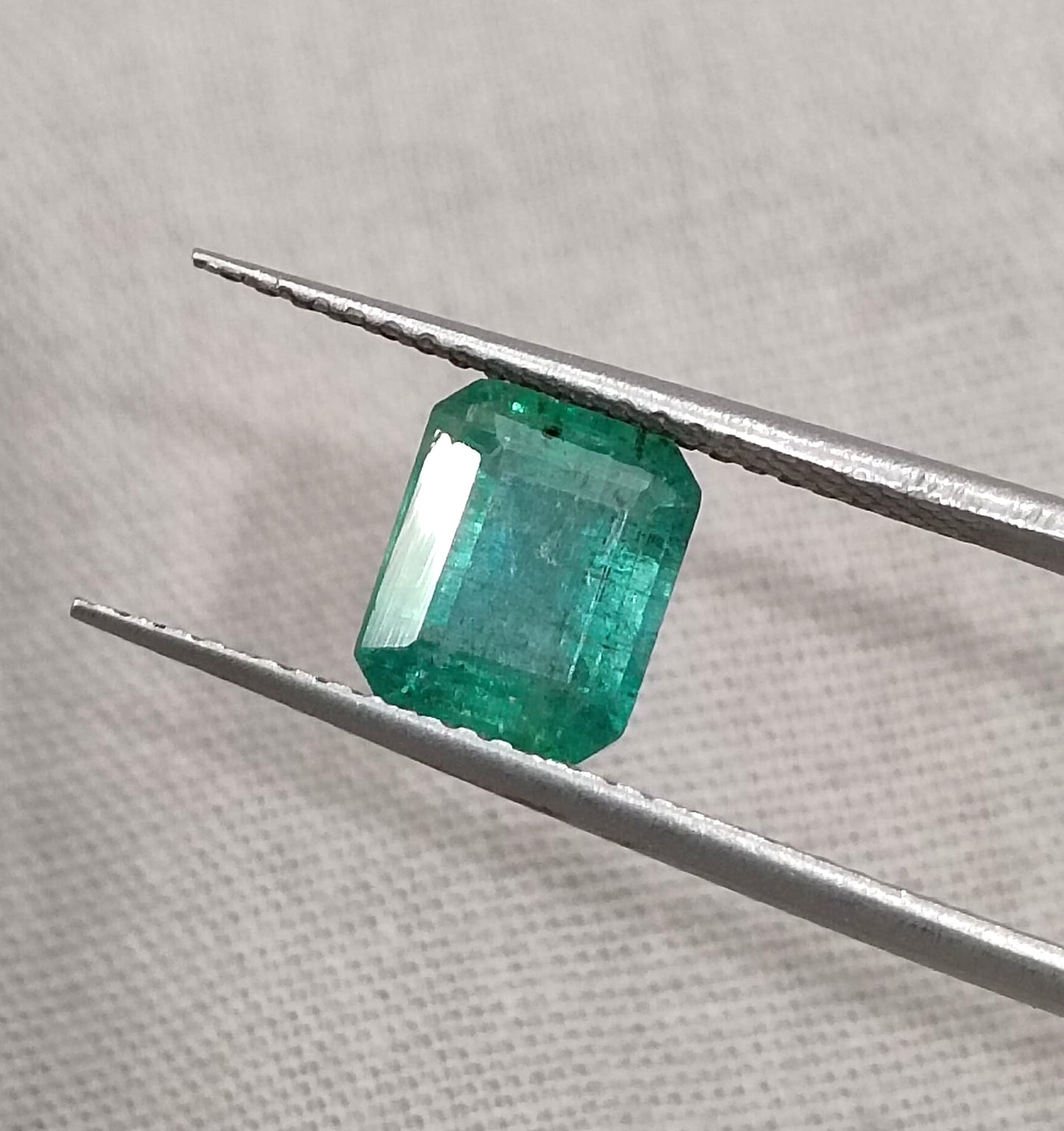 1.57ct Zambian Emerald, 100% Natural Gem