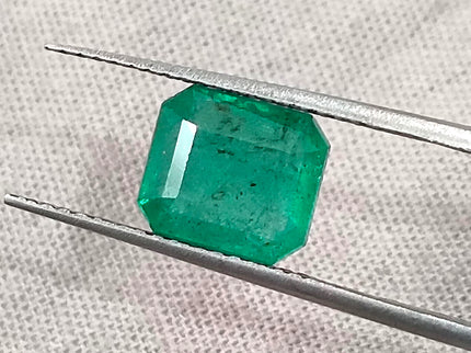 2.11ct Zambian Emerald, Medium Light Green Octagon Cut Loose Gemstone