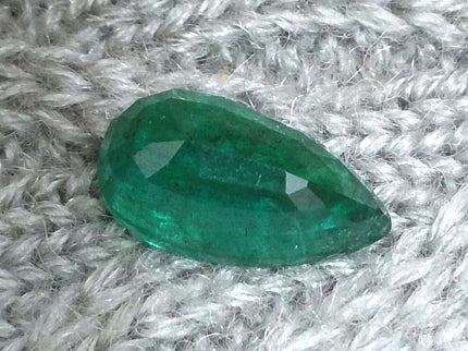 9.61ct Deep Vivid Green Natural Emerald, Earth Mined Gemstone