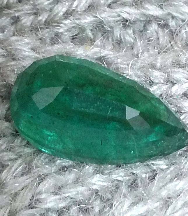 9.61ct Deep Vivid Green Natural Emerald, Earth Mined Gemstone