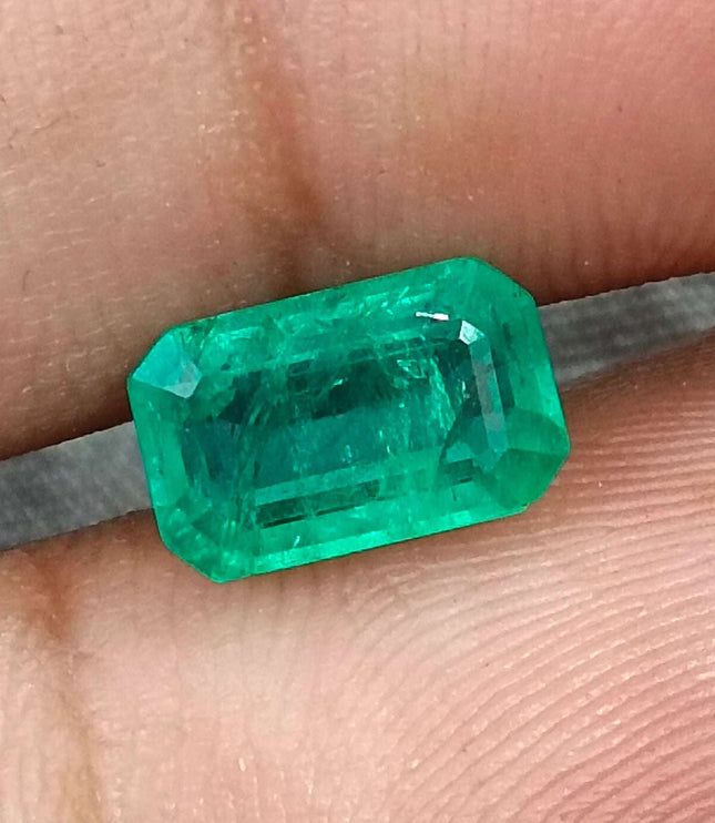 Panjshir Emerald 2.18ct Certified Medium Light Green Octagon Cut Loose Gemstone