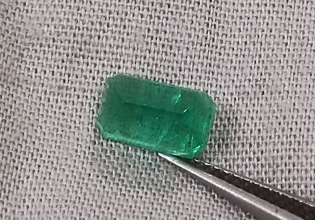 GSI Certified 1.44ct Medium Deep Green Natural Panjshir Emerald Minor Oiled Loose Gemstone