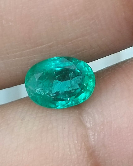 GSI Certified 1.26ct Medium Bright Green Natural Zambian Emerald Minor Oiled Loose Gemstone