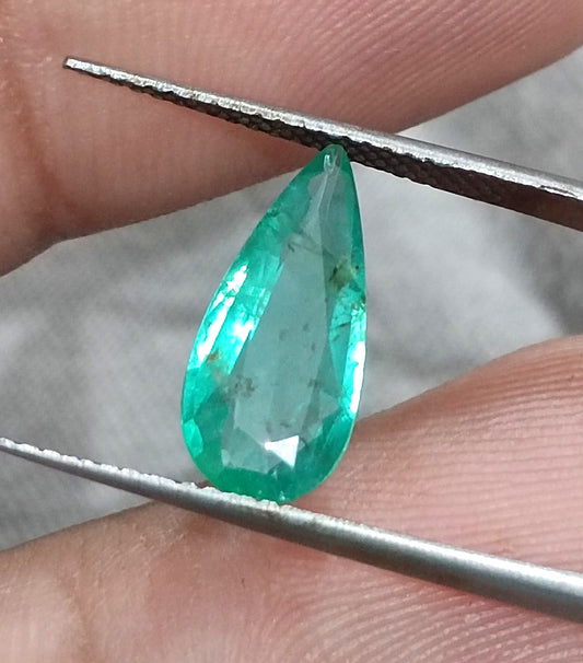 1.44ct Zambian Emerald, 100% Natural Earth mined Gem