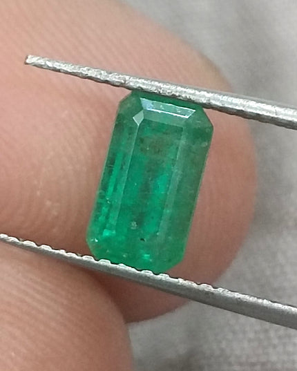 GSI Certified 1.44ct Medium Deep Green Natural Panjshir Emerald Minor Oiled Loose Gemstone