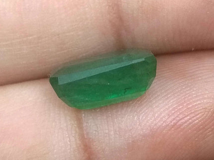 Zambian Emerald 5.29ct Natural Deep Green stone