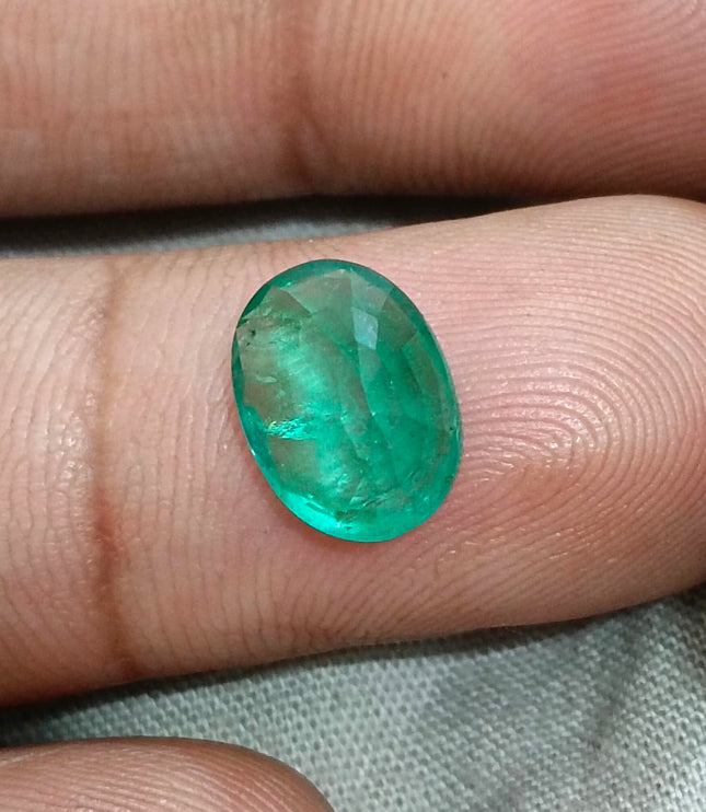 2.68ct Natural Emerald GSI Certified Medium Green Oval Cut Stone