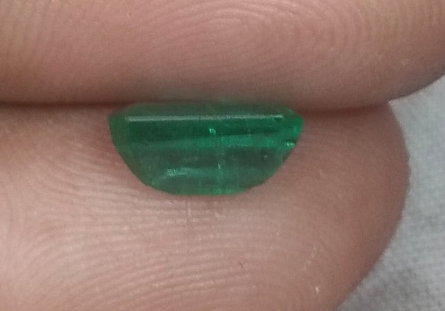 GSI Certified 1.84ct Deep Green Natural Zambian Emerald Minor Oiled Loose Gemstone