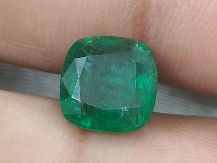 3.38ct Certified Zambian Emerald, Deep Vivid Green Gemstone.