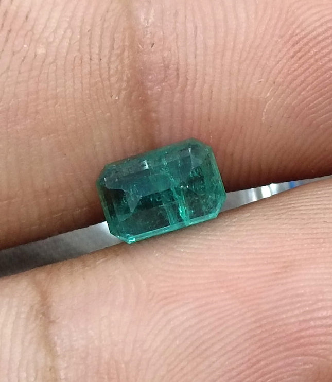 Emerald Natural 1.48ct Zambia SGL Certified Medium Bluish Green Loose Gemstone