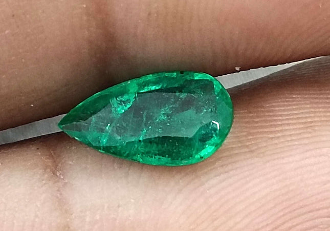 GSI Certified 1.33ct Deep Green Pear Cut Zambian Emerald Minor Oiled Loose Gemstone