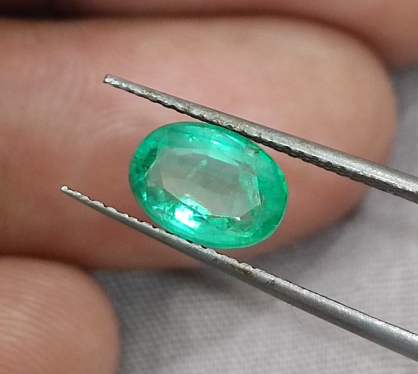 GSI Certified 1.63ct Colombian Emerald, 100% Natural Gemstones