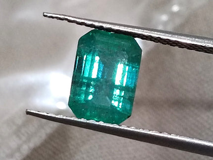 Natural Zambian Emerald 1.40ct SGL Certified Medium Bluish Green Octagon Cut Minor Oil Loose Gemstone
