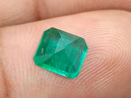 Certified 1.92ct Zambian Natural Emerald