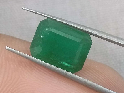 Certified 1.68ct Natural Zambian Emerald.
