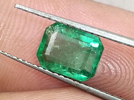 Certified 1.62ct Natural Zambian Emerald