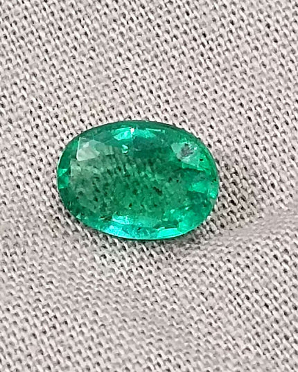 GSI Certified 1.24ct Vivid Green Oval Cut Zambian Emerald Minor Oiled Loose Gemstone