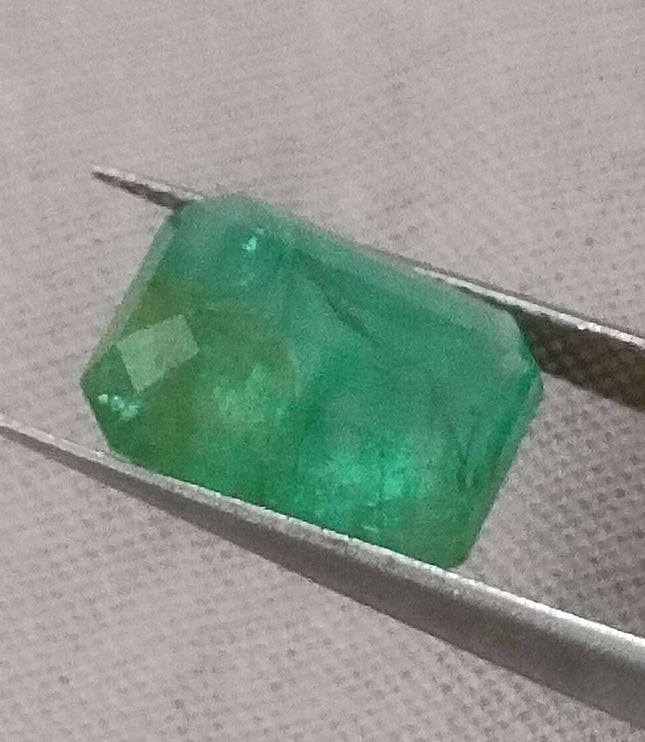 4.50ct Certified Swat Natural Emerald Stone