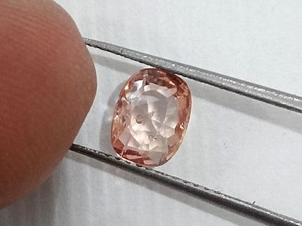 Untreated 1.27ct Padparadscha Sapphire Natural IGI Certified Pinkish Orange Cushion Cut Gemstone