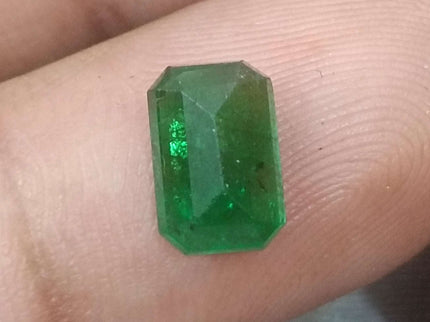 1.72ct Certified Zambian Natural Emerald.