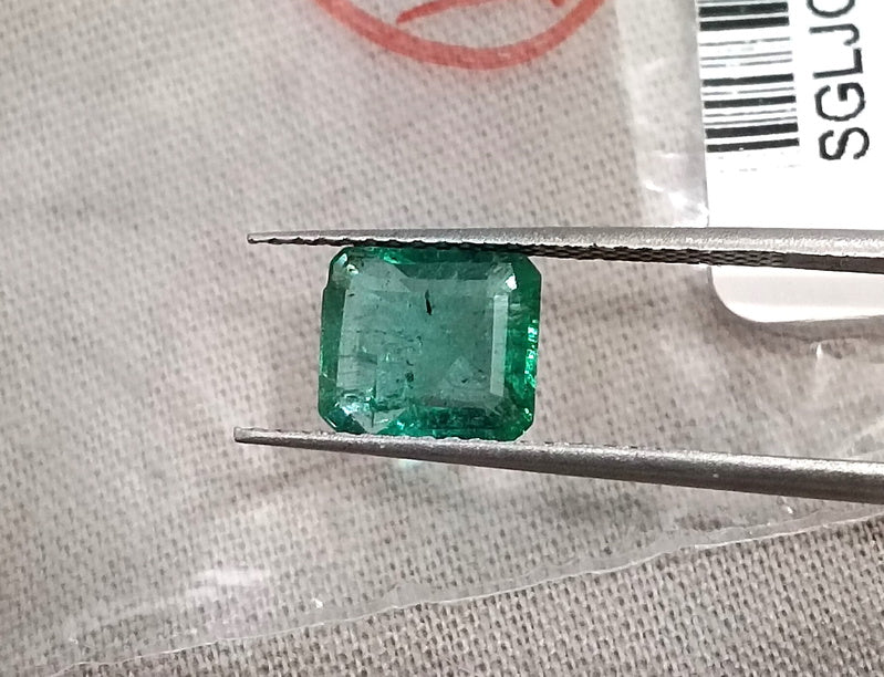 1.41ct Zambian Emerald Natural SGL Certified Medium Green Minor Oiled Loose Gemstone