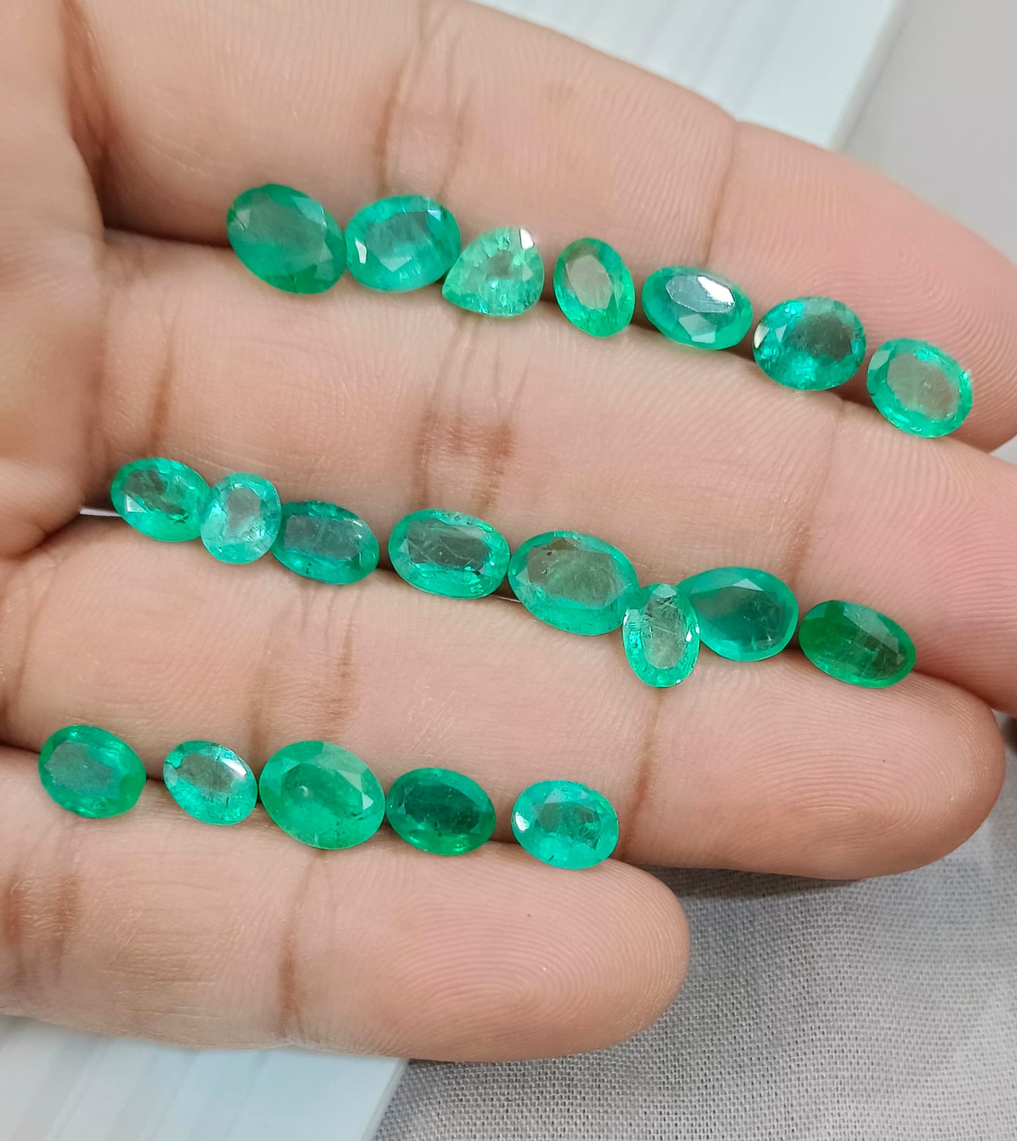 21.66ct Emerald Parcel, 100% Natural Emeralds