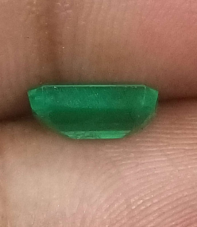 Certified 1.52ct Natural Zambian Emerald Stone.