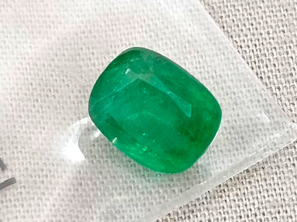 Zambian Emerald 3.34ct Certified Natural Medium Deep vivid Green Cushion Cut Loose Gemstone