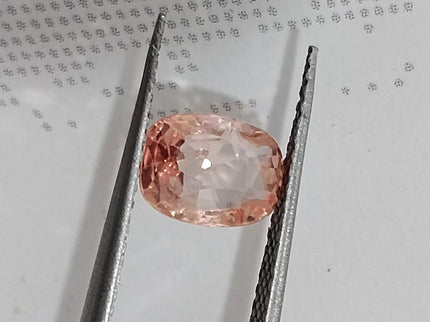 Untreated 1.27ct Padparadscha Sapphire Natural IGI Certified Pinkish Orange Cushion Cut Gemstone