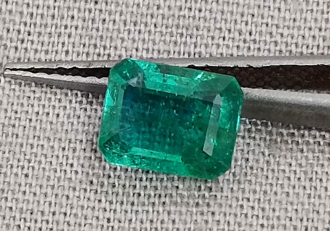 1.27ct Quality Natural Zambian Emerald Stone Deep green Gemstone