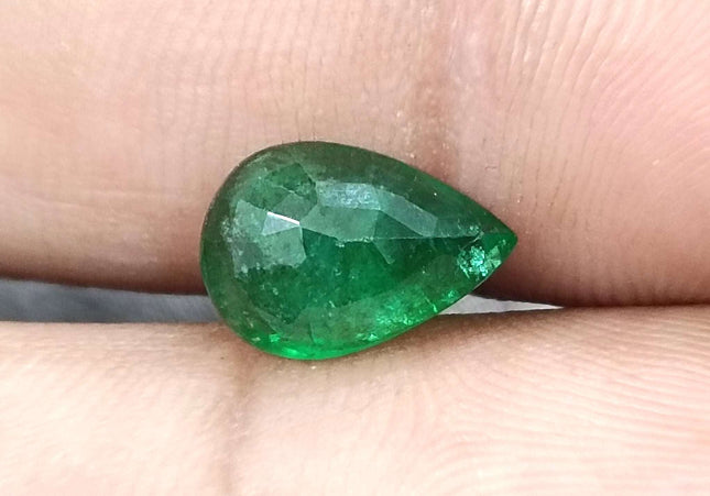 2.31ct GSI Certified Deep Green Zambian Emerald Minor Oiled Loose Gemstone