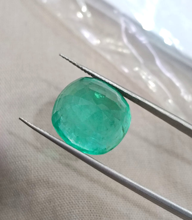 13.94ct Natural Emerald Medium Strong Green Cushion Cut Minor Oiled Loose Gemstone