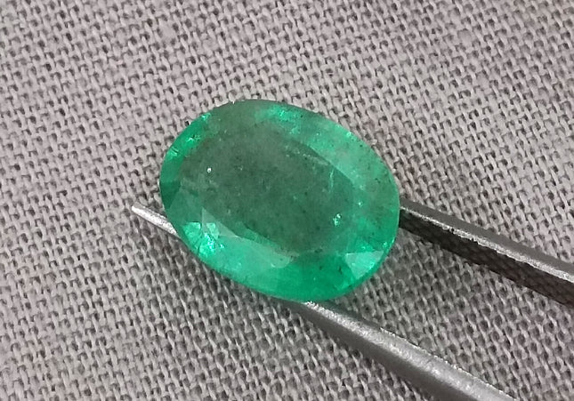 1.97ct Medium Light Green Natural Zambian Emerald Minor Oiled Loose Gemstone