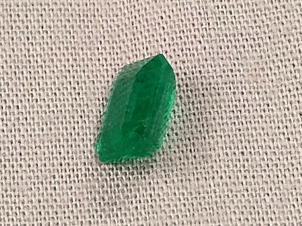 Zambian 1.65ct Deep Vivid Green Certified Natural Octagon Cut Loose Stone