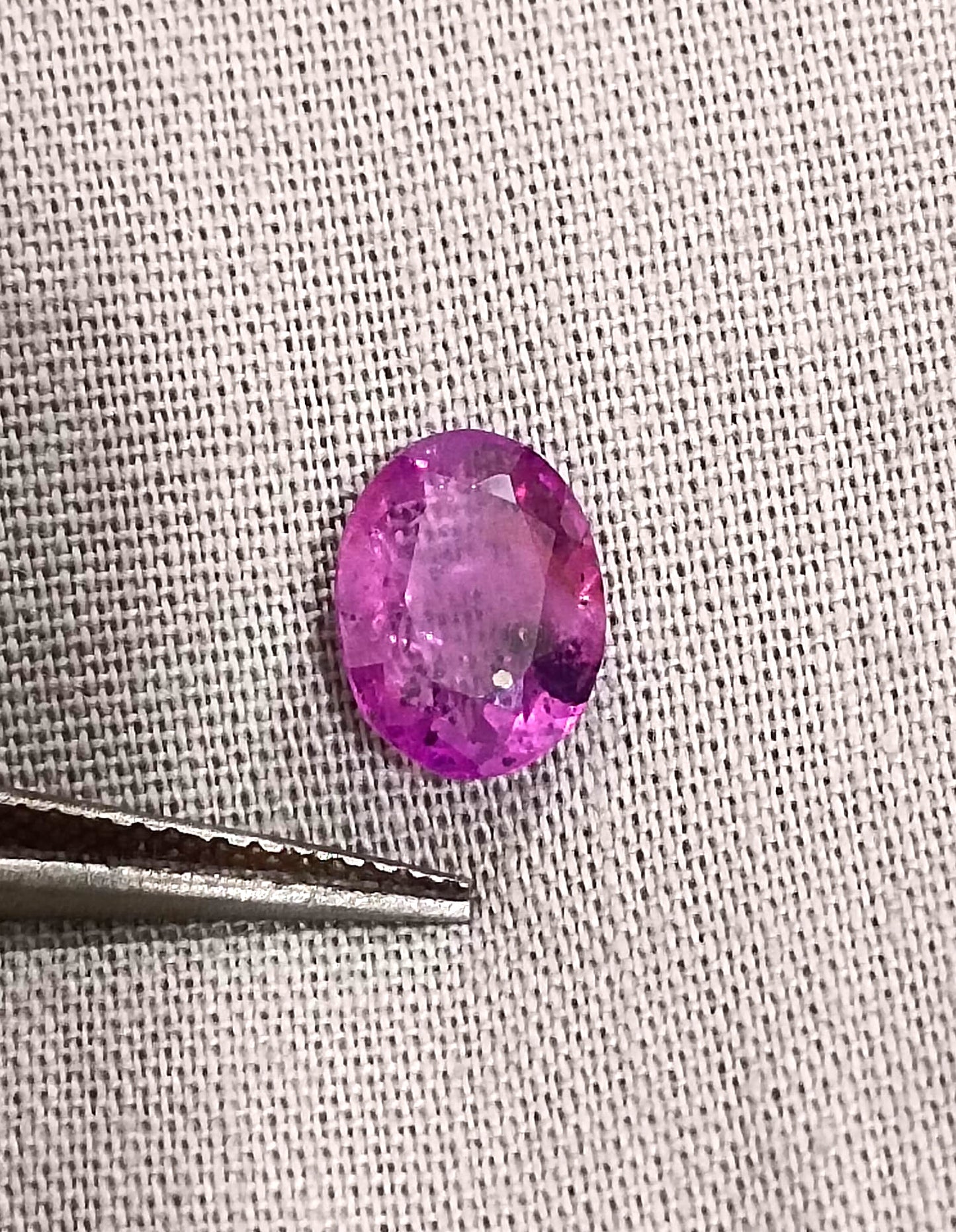 GSI Certified 2.13ct Purple Ceylon Sapphire , 100% Natural Untreated Gemstone