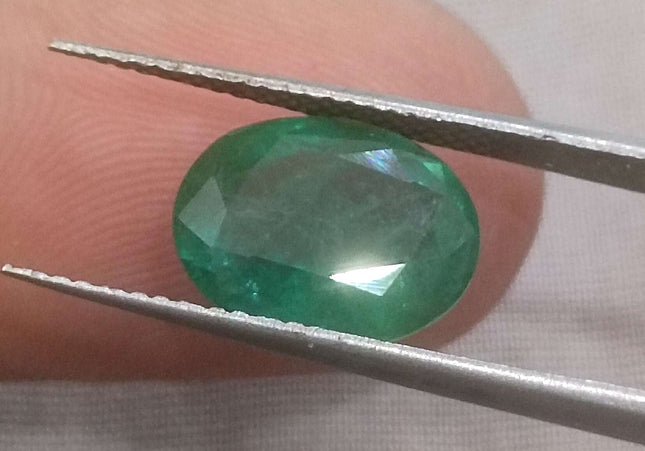 3.82ct GSI Certified Medium Green Zambian Emerald Minor Oiled Loose Gemstone