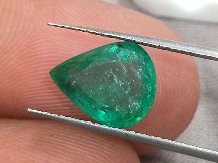 Certified 2.65ct Natural Zambian Emerald, Deep Pure Green Stone.