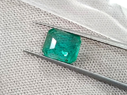 Certified 1.15ct Natural Zambian Emerald Stone.