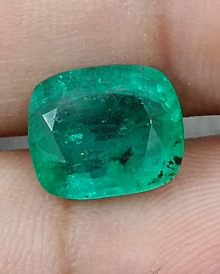 4.25ct Natural Zambian Emerald, Cushion Cut Minor Oiled Loose Gemstone