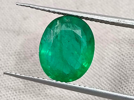 Zambian Emerald 2.68ct Vivid Green Certified Natural Oval Cut Loose Stone