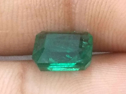 2.31ct Natural Emerald, High Quality Certified Zambian Origin Vivid Deep Green Stone